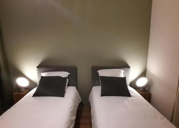 Parabisu Ttikia \